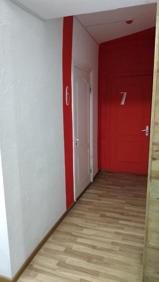 Cool Traveler Hostel Kyiv Exterior photo