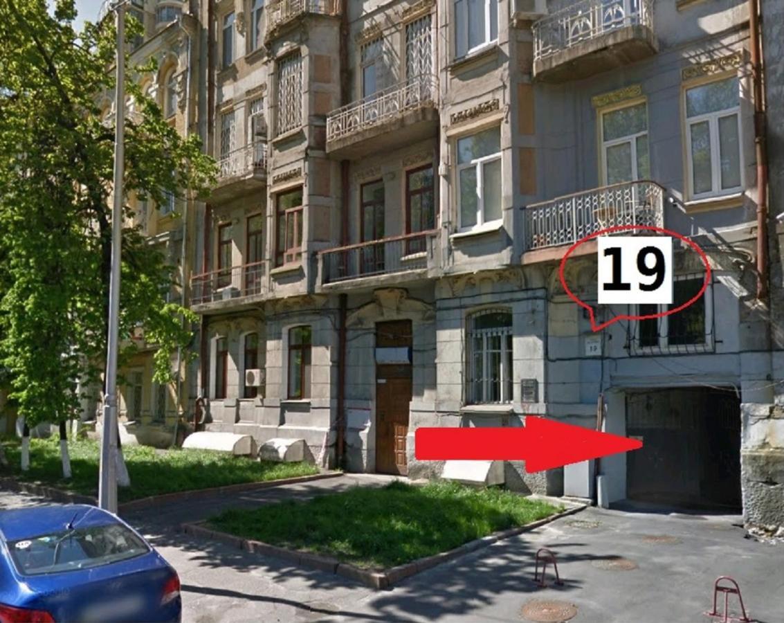 Cool Traveler Hostel Kyiv Exterior photo